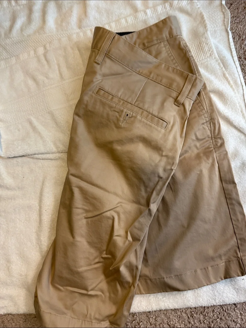 Daniel Hechter Khaki Cotton Blend Men's Shorts - Picture 3 of 4